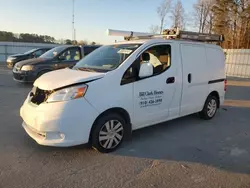 Nissan Vehiculos salvage en venta: 2017 Nissan NV200 2.5S