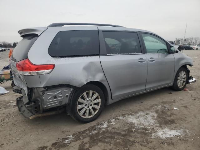 2014 Toyota Sienna XLE