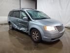 2009 Chrysler Town & Country Touring