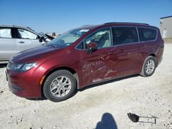 Chrysler Vehiculos salvage en venta: 2021 Chrysler Voyager LXI