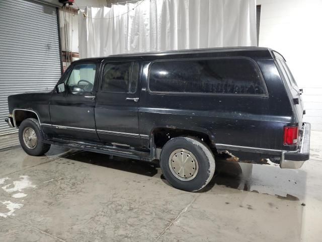 1990 Chevrolet Suburban V2500