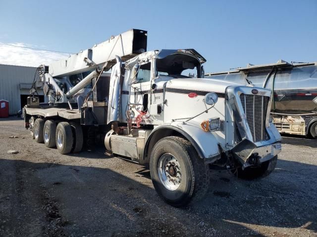 2015 Peterbilt 365