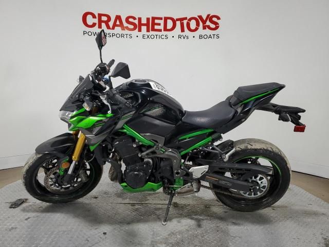 2024 Kawasaki ZR900 M