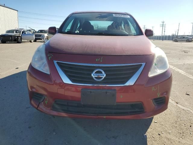 2013 Nissan Versa S