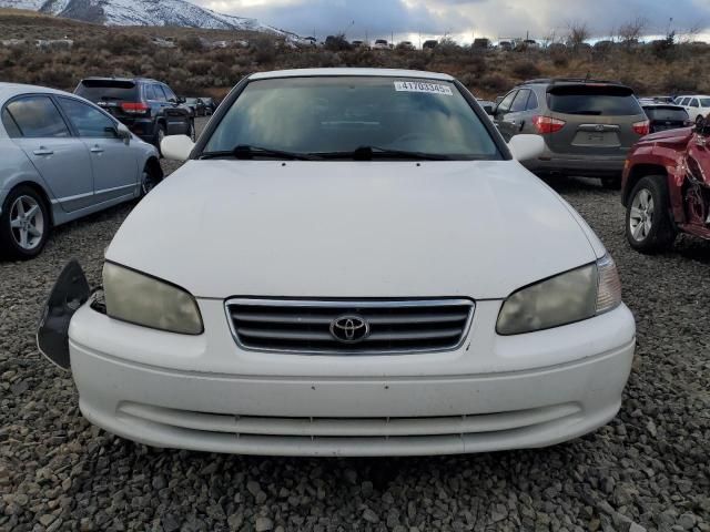 2000 Toyota Camry LE