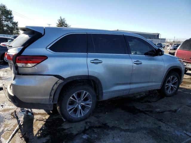 2018 Toyota Highlander LE