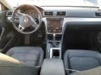 2012 Volkswagen Passat SE