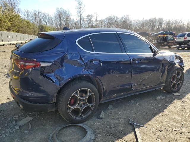 2018 Alfa Romeo Stelvio TI Luxury