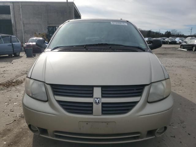 2005 Dodge Grand Caravan SXT