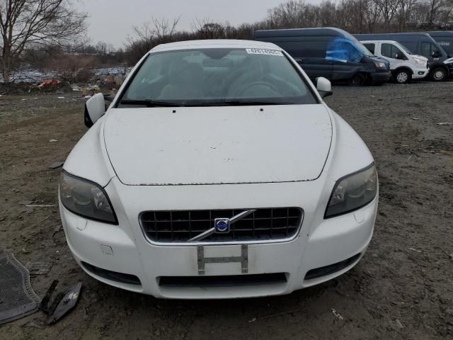 2010 Volvo C70 T5