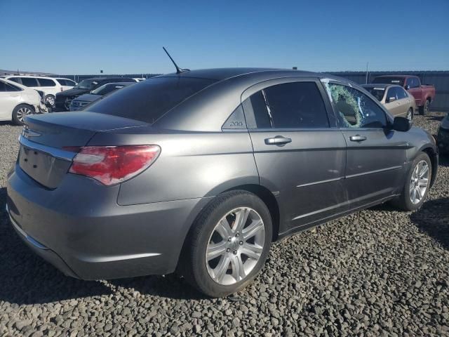 2012 Chrysler 200 Touring