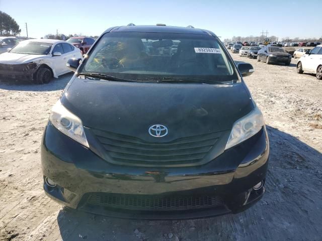 2014 Toyota Sienna XLE