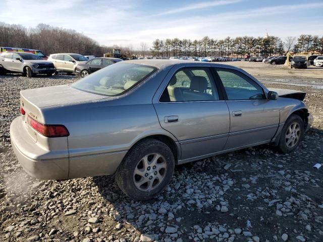 1999 Toyota Camry LE