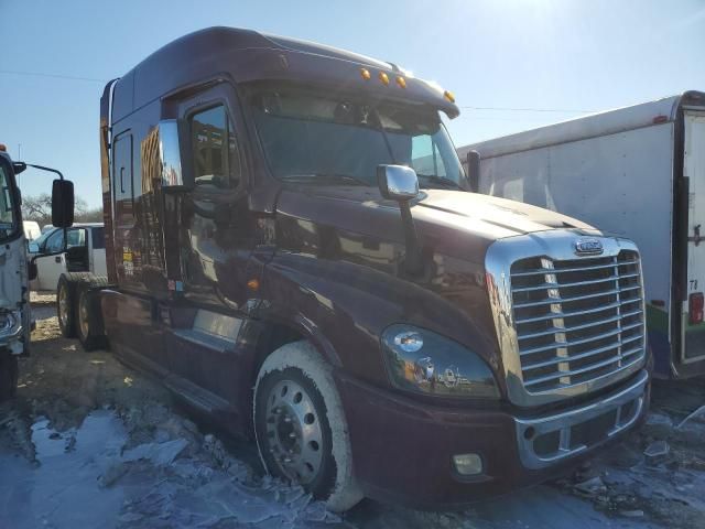 2018 Freightliner Cascadia 125