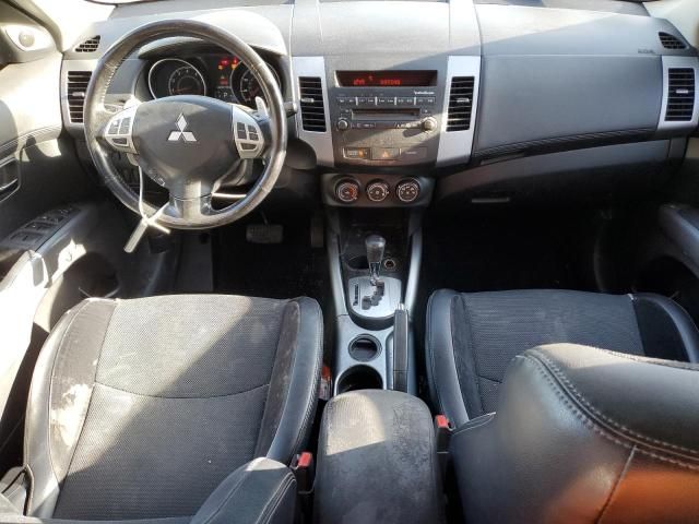 2011 Mitsubishi Outlander SE