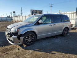 Salvage cars for sale from Copart Chicago Heights, IL: 2017 Dodge Grand Caravan SE