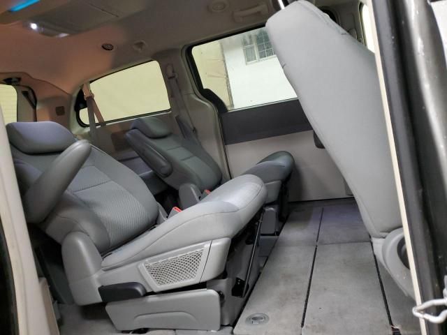 2010 Dodge Grand Caravan Crew