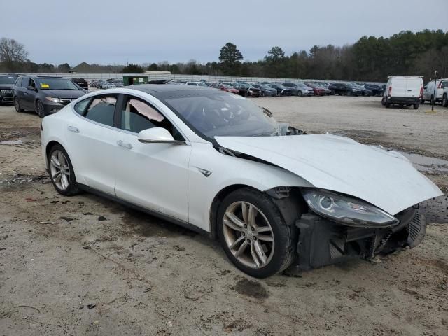 2015 Tesla Model S 70D