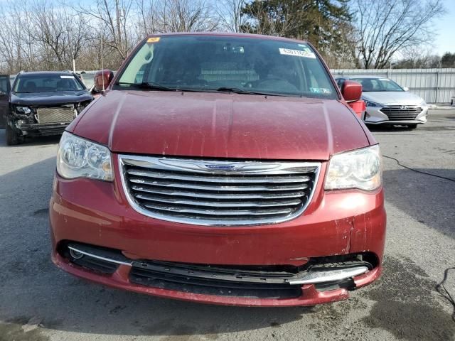 2015 Chrysler Town & Country Touring