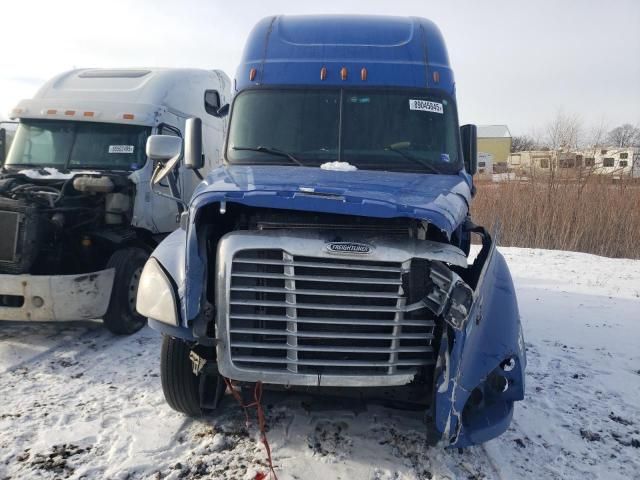 2014 Freightliner Cascadia 125