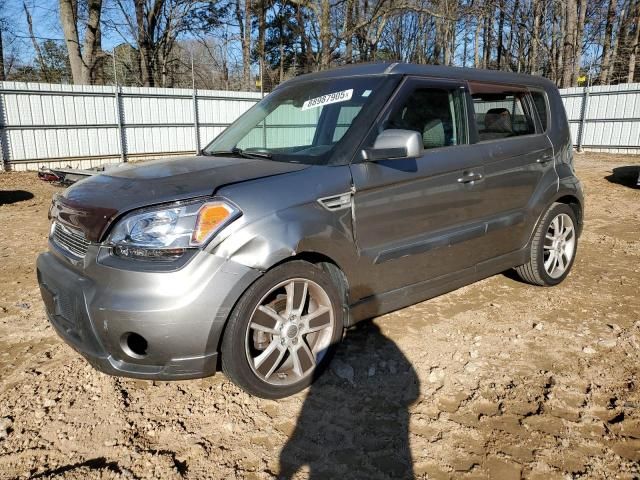 2011 KIA Soul +