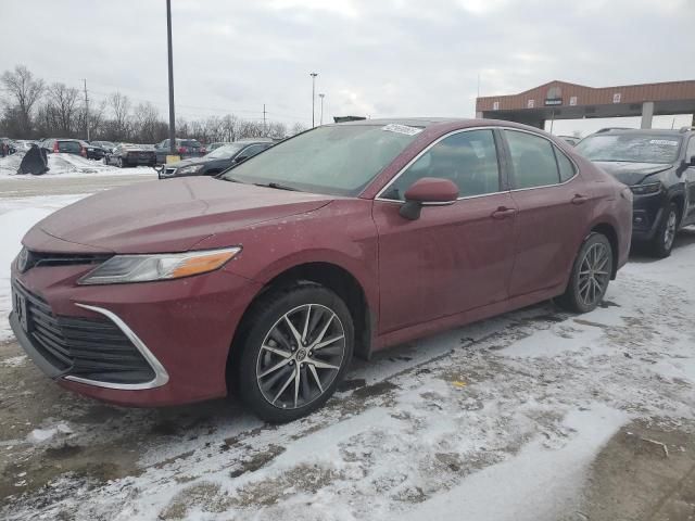 2022 Toyota Camry XLE