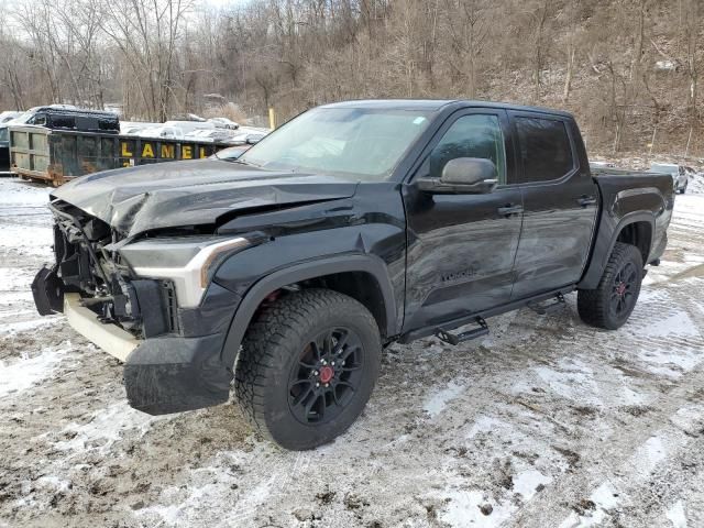 2023 Toyota Tundra Crewmax SR