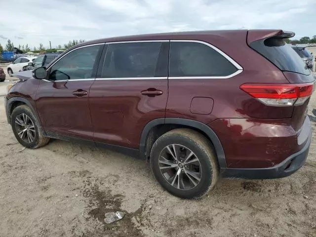 2019 Toyota Highlander LE