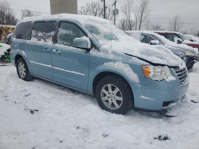 2010 Chrysler Town & Country Touring