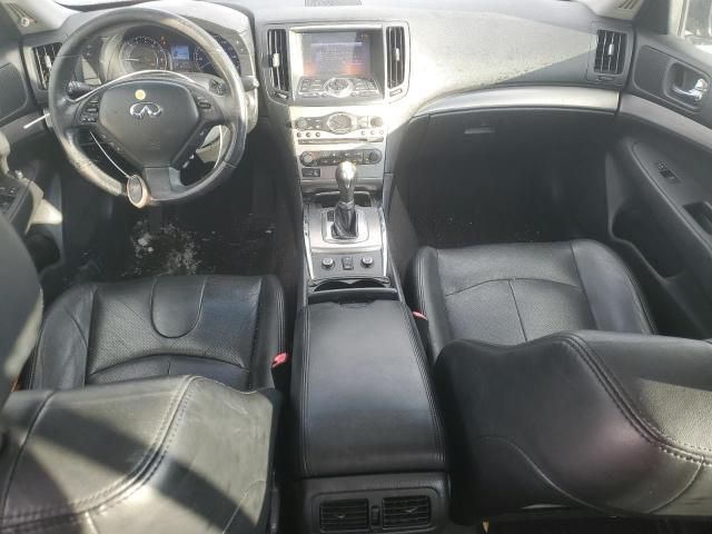 2015 Infiniti Q40