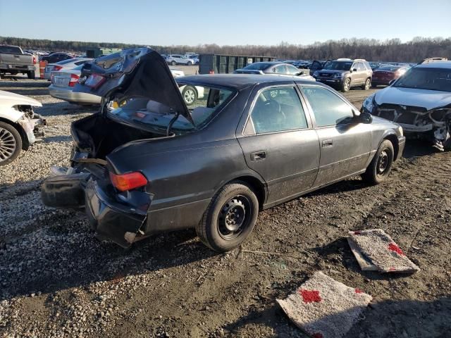 2000 Toyota Camry CE