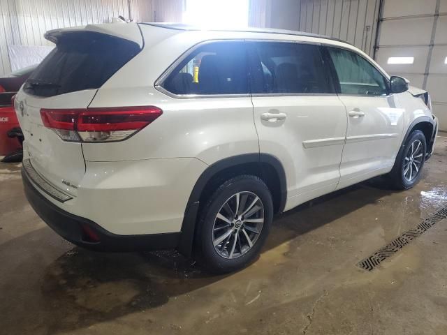 2018 Toyota Highlander SE