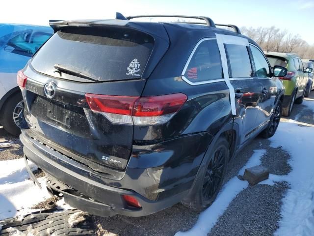 2019 Toyota Highlander SE