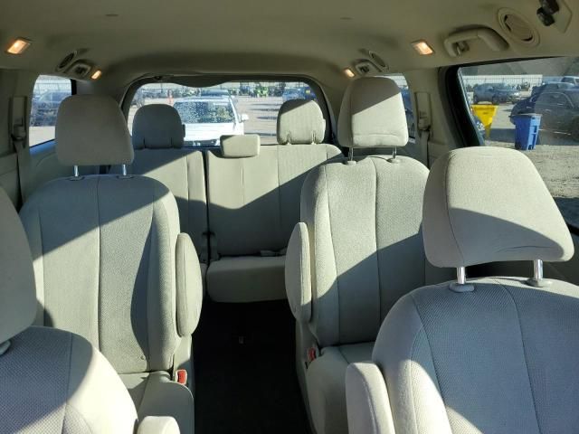 2014 Toyota Sienna