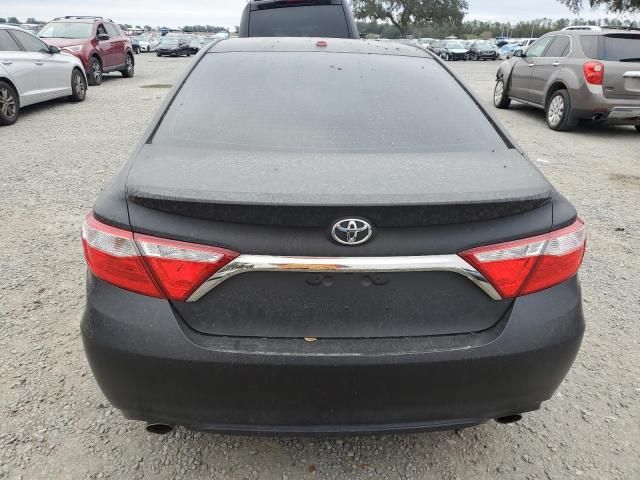 2016 Toyota Camry XSE