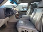 2004 Cadillac Escalade Luxury