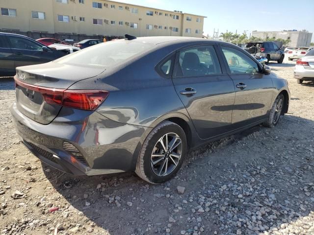 2023 KIA Forte LX