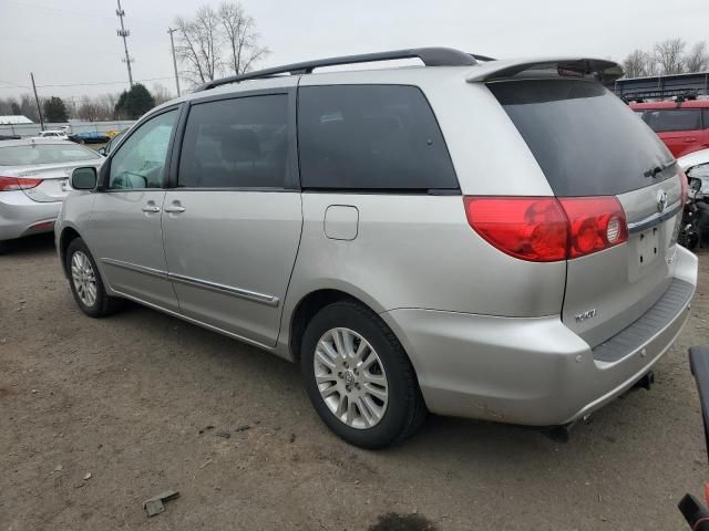 2008 Toyota Sienna XLE