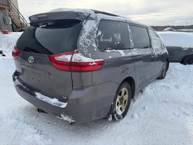 2015 Toyota Sienna LE