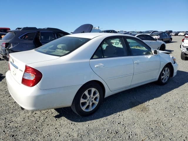 2004 Toyota Camry LE