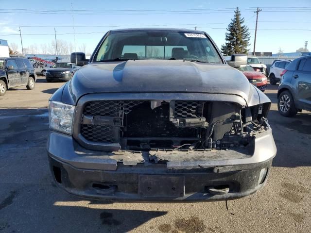 2015 Dodge RAM 1500 SLT