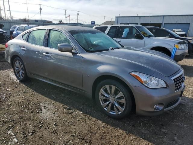 2014 Infiniti Q70 3.7