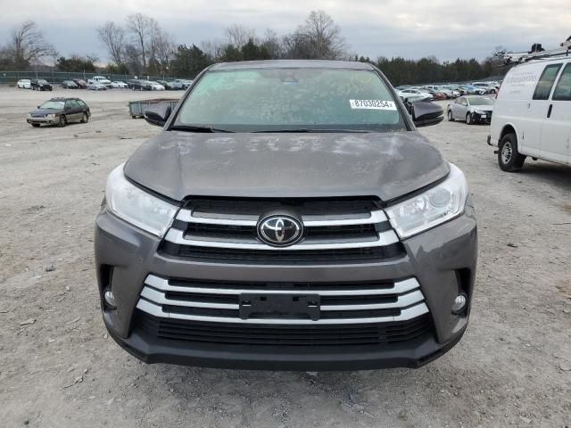 2018 Toyota Highlander LE