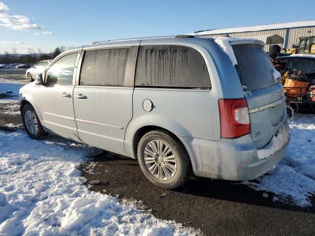 2013 Chrysler Town & Country Limited