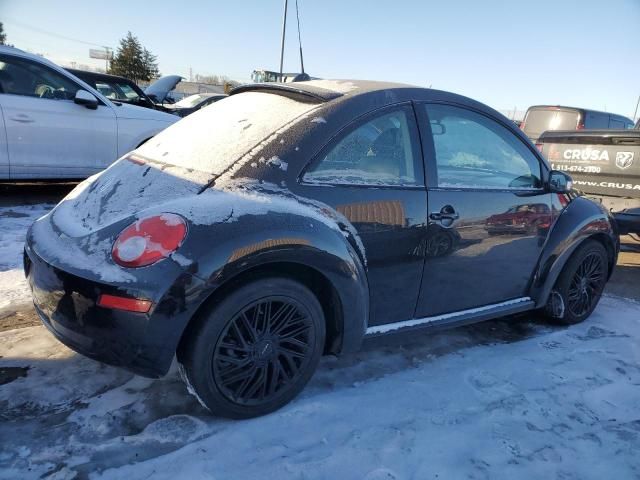 2008 Volkswagen New Beetle Triple White