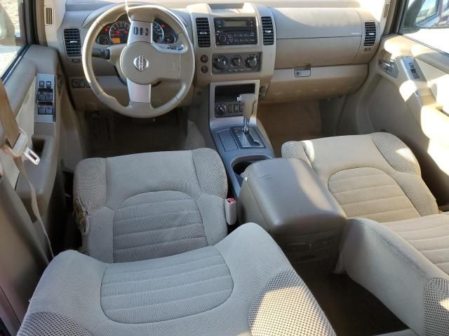 2006 Nissan Pathfinder LE