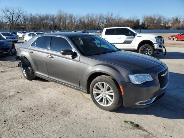 2017 Chrysler 300 Limited