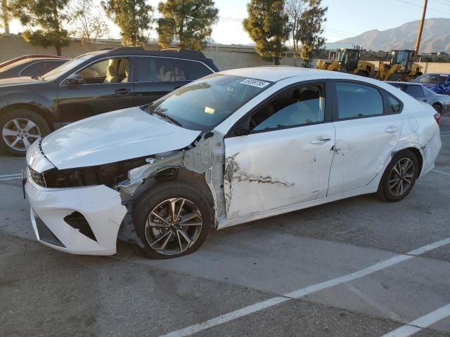 2023 KIA Forte LX