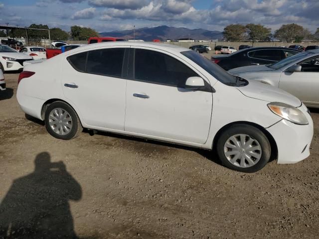 2013 Nissan Versa S