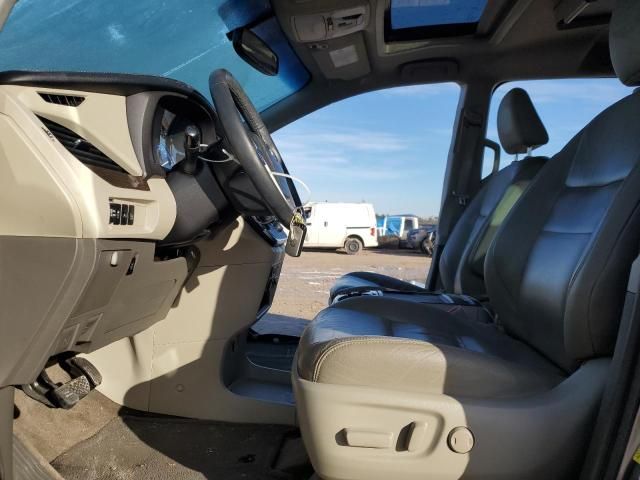 2017 Toyota Sienna XLE